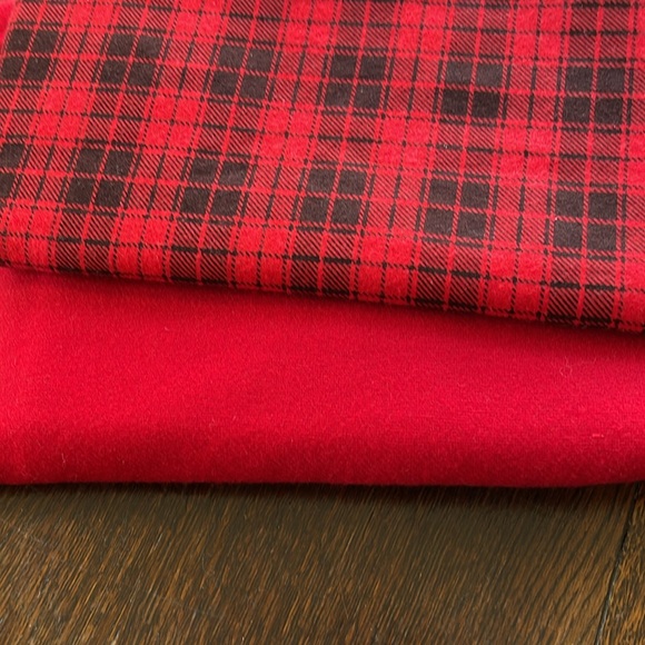 2 fabric remnants, dark red, 100% wool and red and black plaid flannel - Picture 2 of 10